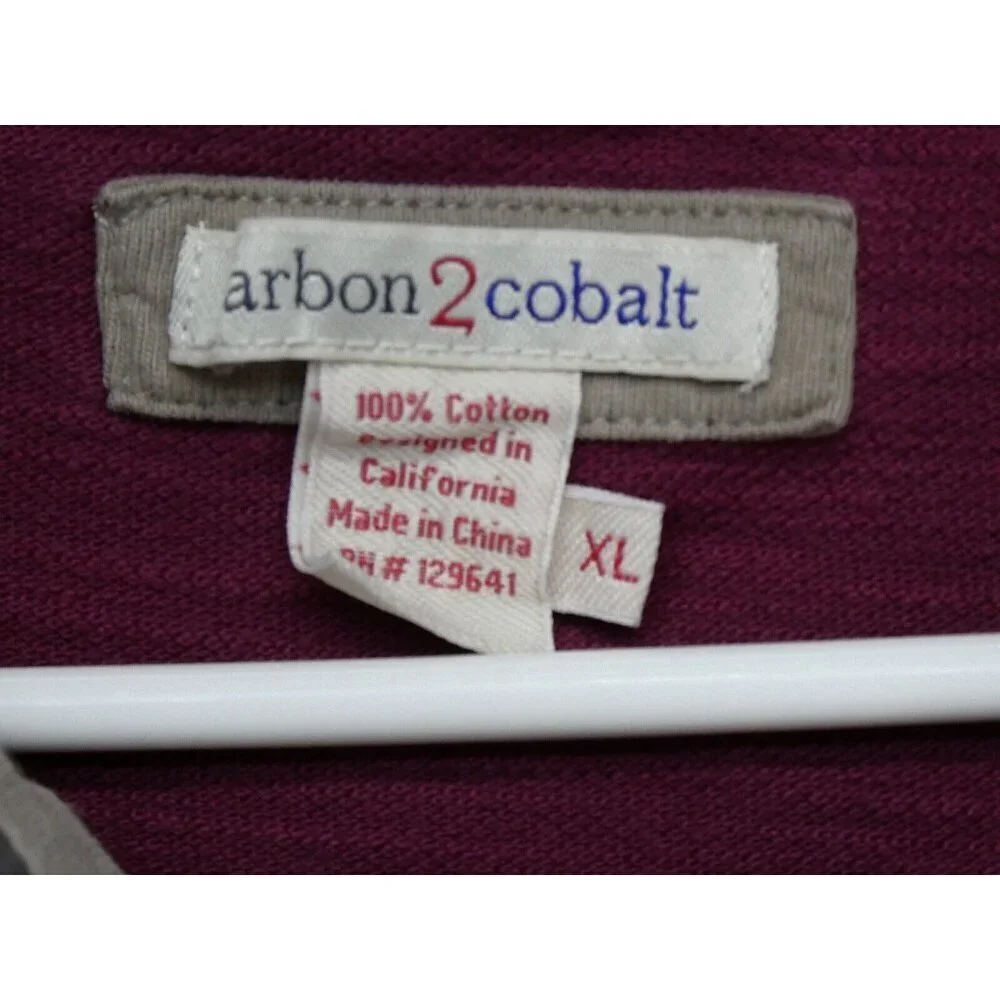 Carbon 2 Cobalt. Like new. Men's Short Sleeve Polo in Berry with Contrast Collar - Picture 7 of 10